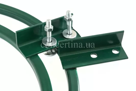 Узел крепления кронштейна к забору