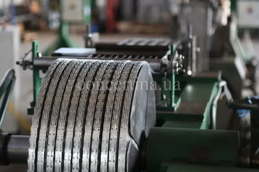 Штампування колючої стрічки Концертина