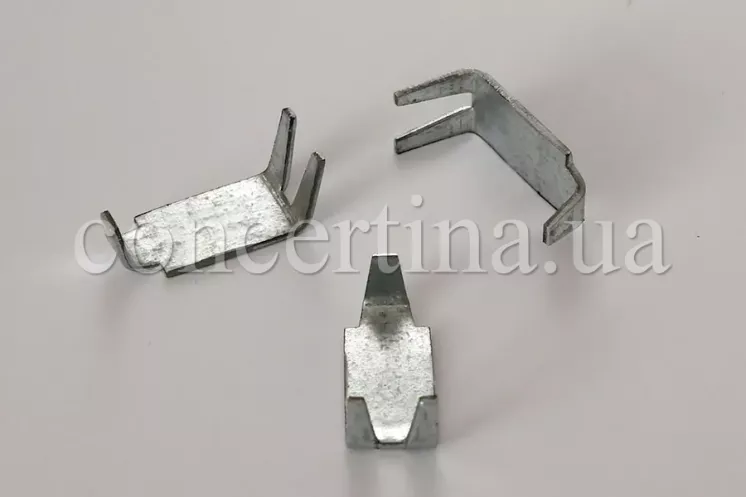 Скоба Стандарт для колючей проволоки Концертина